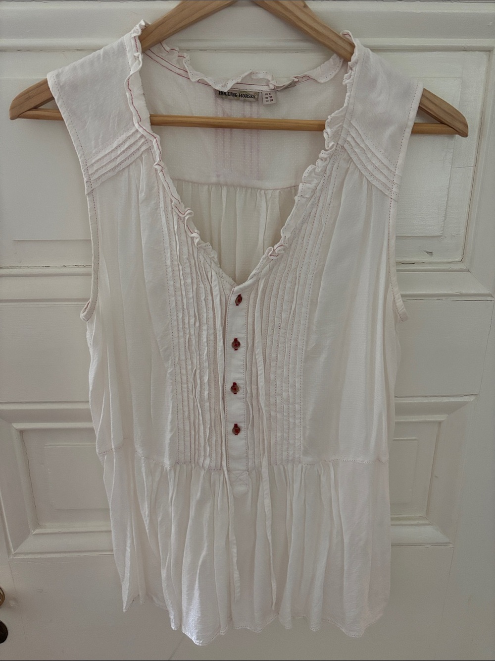 HOLDING HORSES White Top with Red Stitching Detail